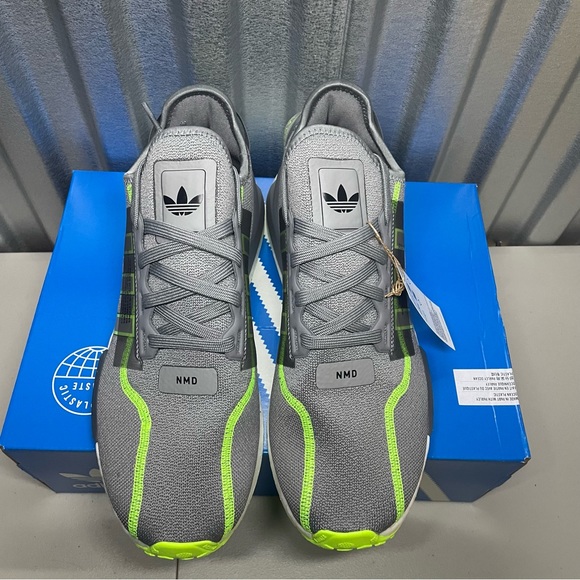 Adidas NMD R1.V2 Grey/Signal Green GY6163 Men's Shoes NEW - Picture 4 of 5